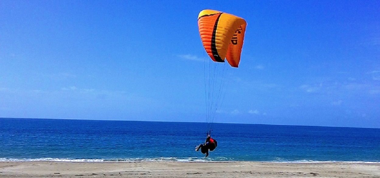 Paragliding Experience along the Turkish Coast