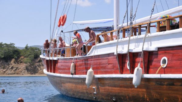 12 Island Boat Trip from Fethiye and Oludeniz