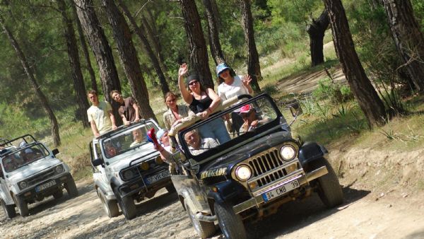 Jeep Safari from Antalya on Taurus Mountains