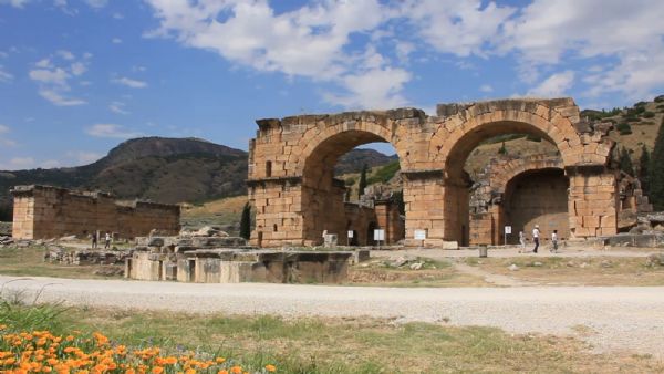 Pamukkale and Hierapolis Day Trip from Marmaris